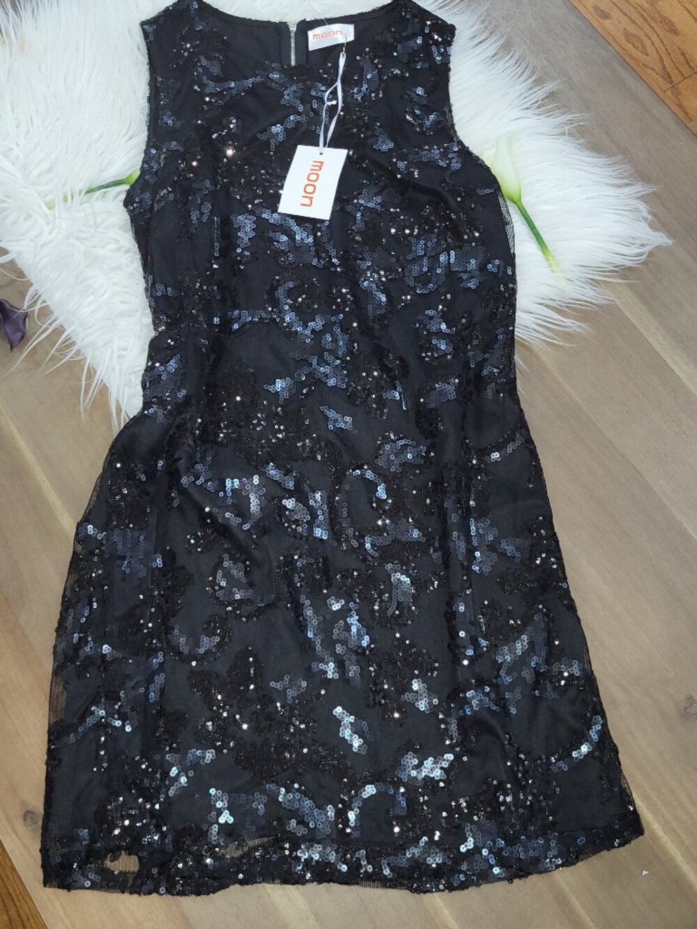 Black Sequin Mini Dress Crew Neck Back Zip Fully Lined Party Cocktail Medium